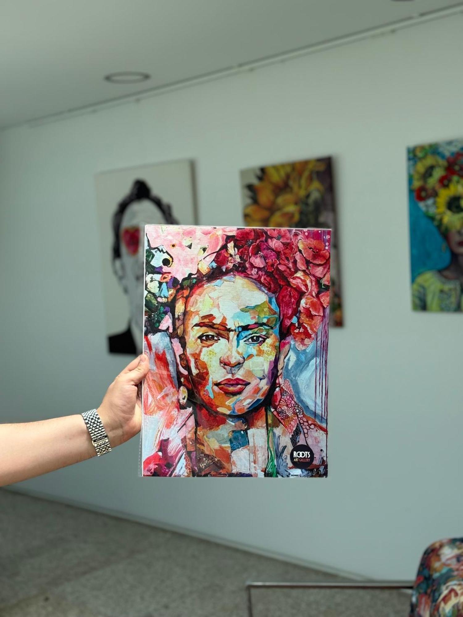 Fine Art Room,690408321:JPEG